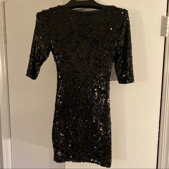 Black sequin mini dress - Picture 2 of 3